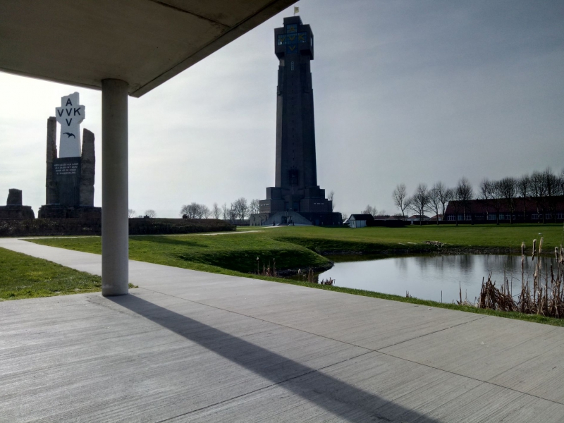 IJzertoren - De Witte Kamer - Landschapsarchitectuur en interieurarchitectuur voor kleine, grote en zotte projecten