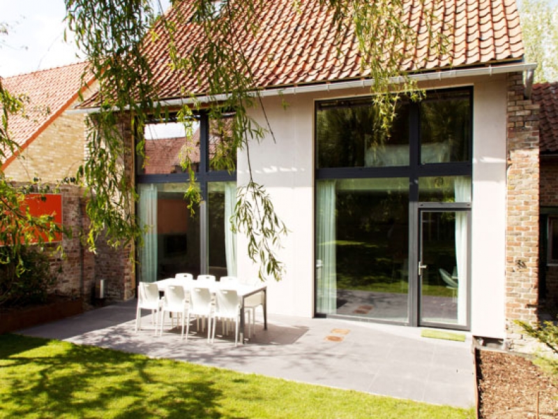 Wagenhuis - De Witte Kamer - Landschapsarchitectuur en interieurarchitectuur voor kleine, grote en zotte projecten